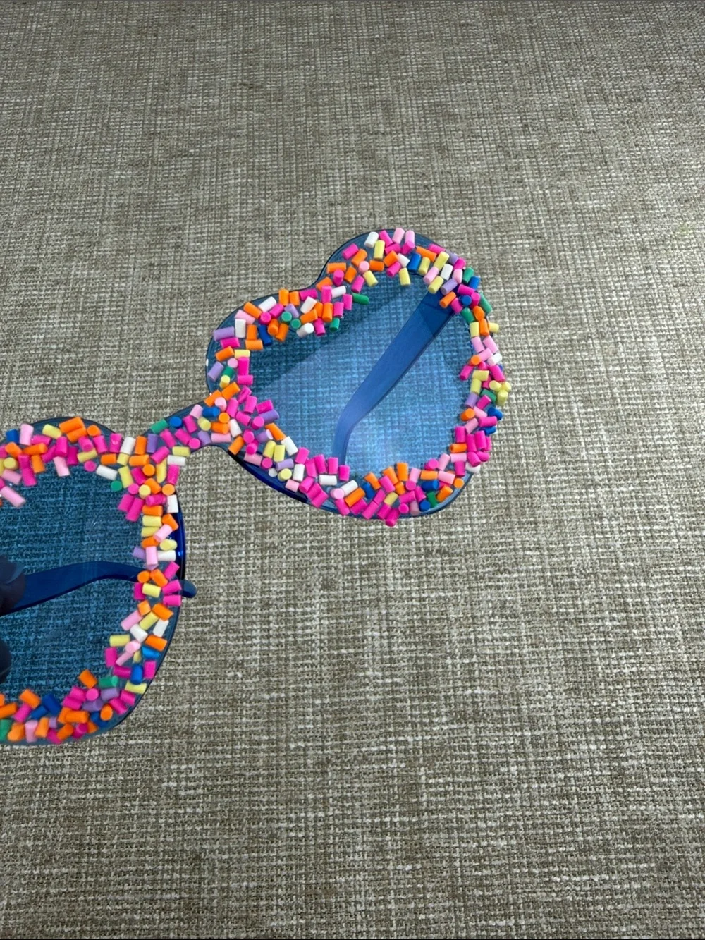Heart-Shaped Blue Lens Sunglasses with Colorful Bead Trim sprinkles 90’s Y2K